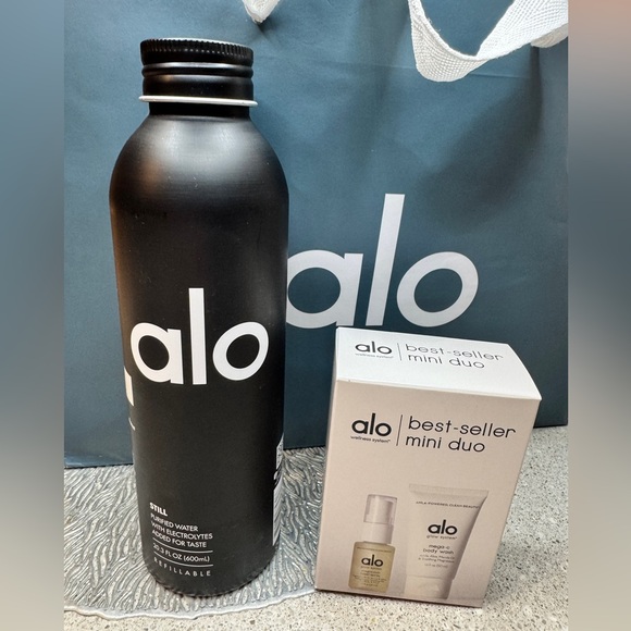 ALO Yoga Other - Alo Yoga 3pc wellness system: spray, body wash, bottle Alo